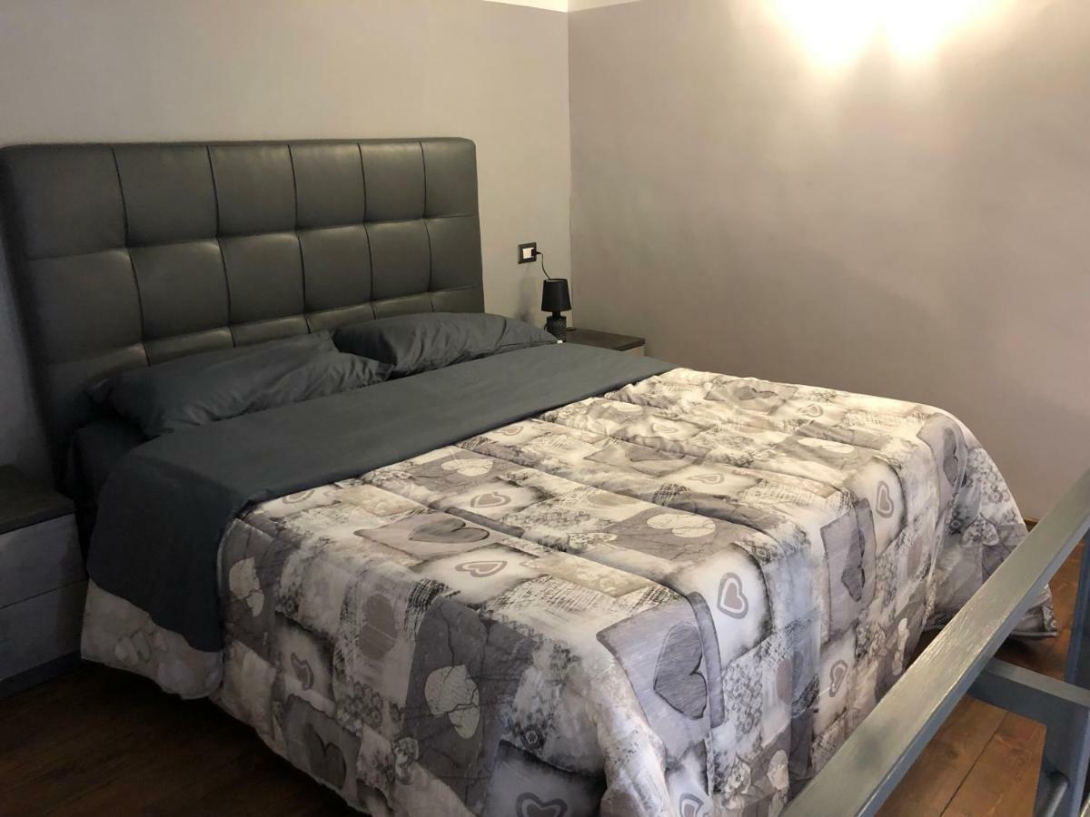 Foria 58 Apartaments เนเปิลส์ ภายนอก รูปภาพ